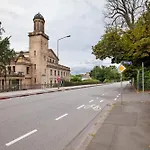 Charmante Stadtwohnung Im Zentrum * Wiesbaden