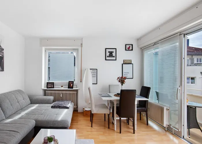 Charmante Stadtwohnung Im Zentrum Apartman